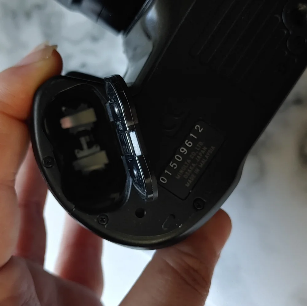 Vintage Minolta Camera - Picture 8 of 14
